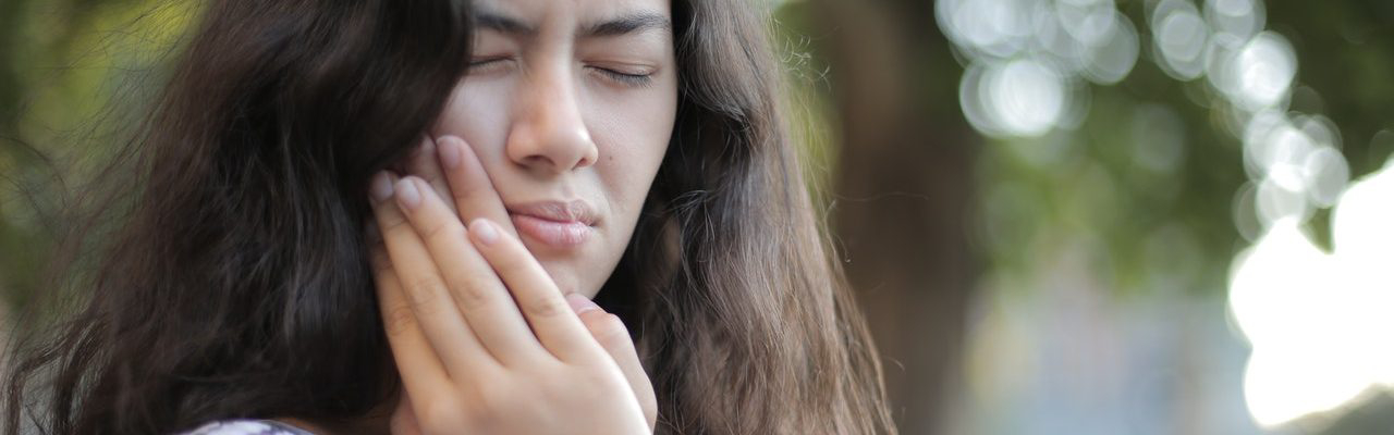 What to Do When Wisdom Teeth Swell (Hint: It’s Not to Panic)